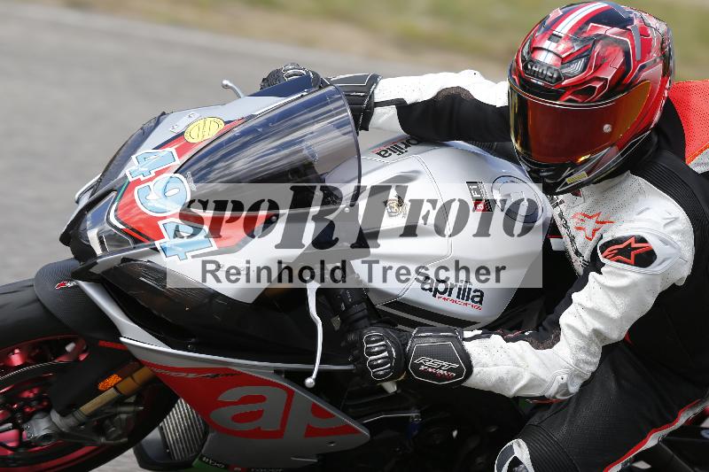 /09 19.04.2026  Caremotion get faster ADR/Gruppe gelb/494